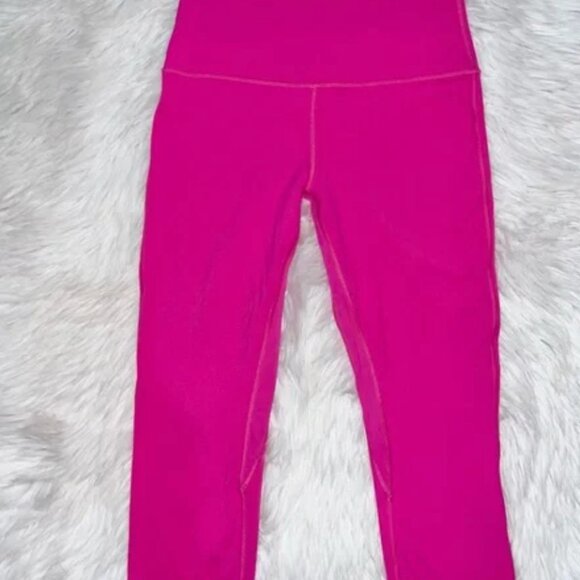 Lululemon 🍋 Align Crop Pants  *21" Inseam 
Sonic Pink Size 8 - Picture 5 of 6